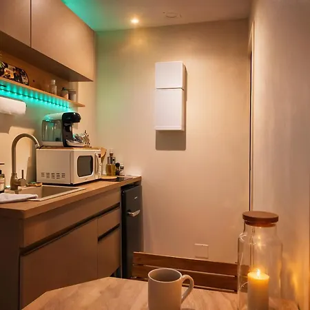 Tiny House Bambou Indépendante Avec Terrasse - Jardin - Calme Сasa de vacaciones