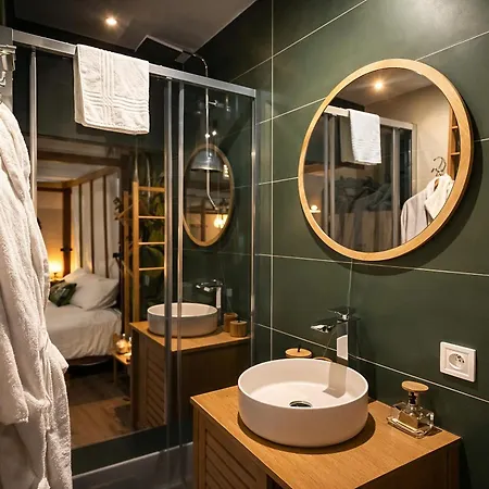 Tiny House Bambou Indépendante Avec Terrasse - Jardin - Calme Сasa de vacaciones *