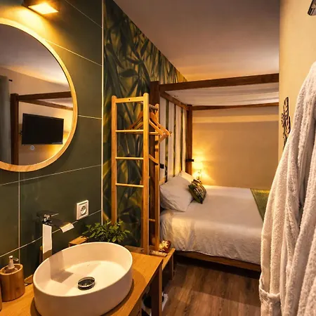 Tiny House Avec Jacuzzi Prive - Jardin - Calme * Angoulême