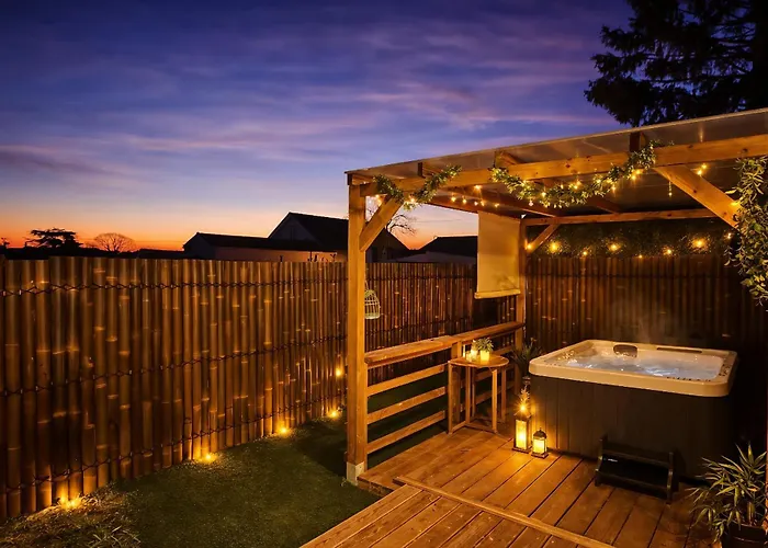 Tiny House Bambou Indépendante Avec Terrasse - Jardin - Calme